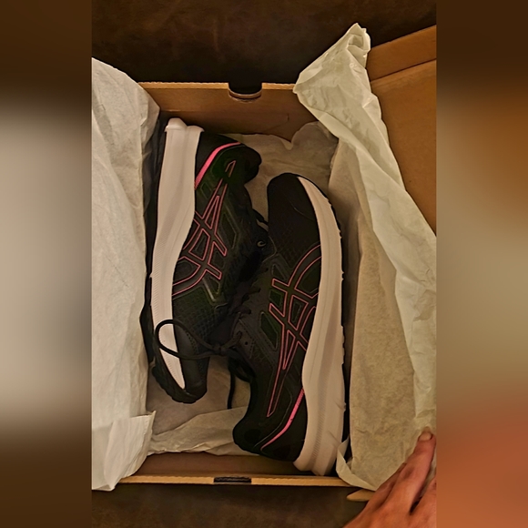 JOLT Ascis Jolt 3 women's running shoe's size : 9.5 ✨️ NWT - Picture 2 of 12